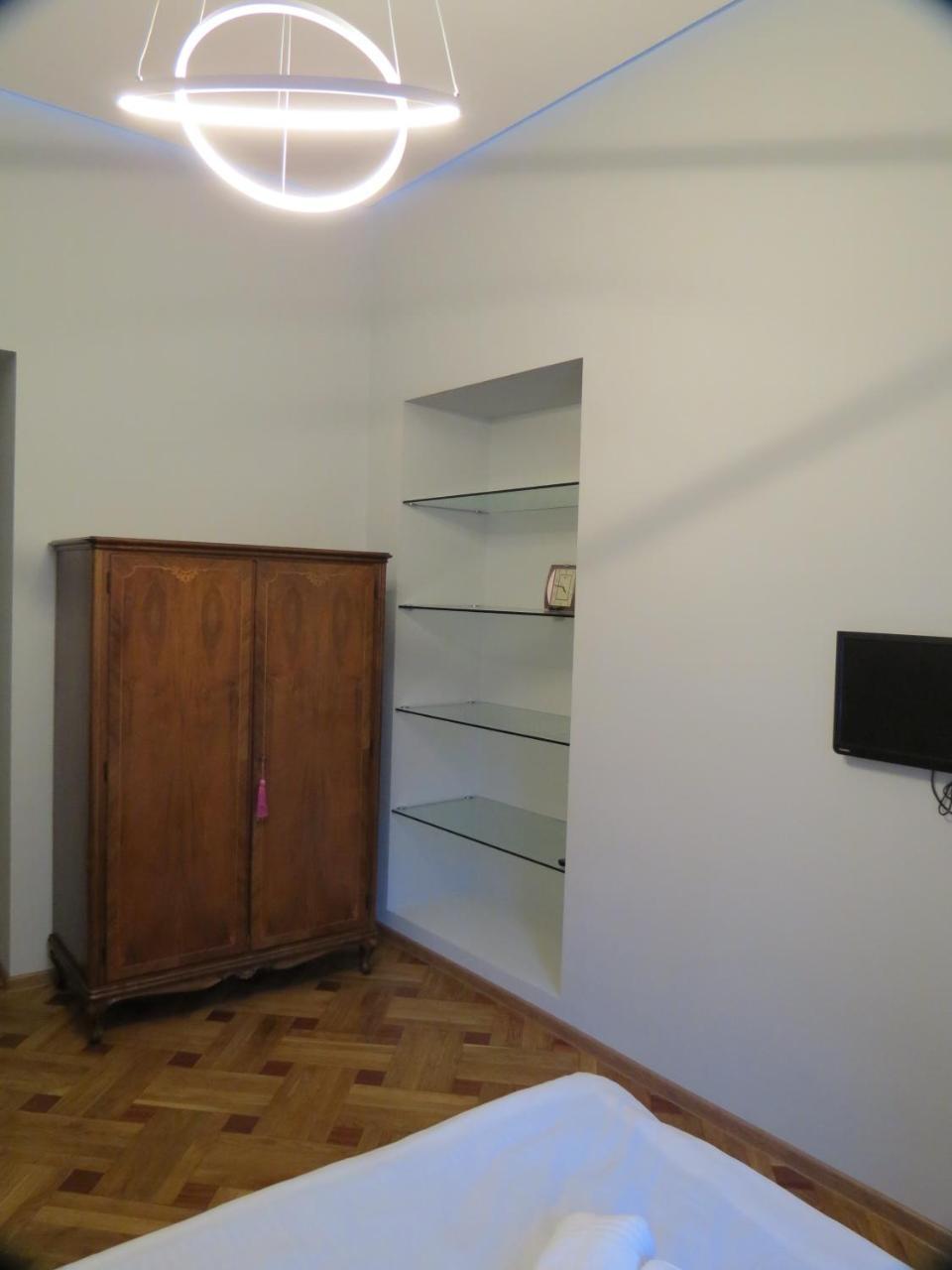 Three Rooms Apartment Tbilisi Eksteriør billede